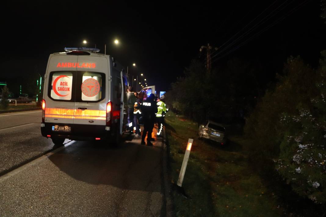 Karaman'da otomobiller çarpıştı: 4 yaralı 4